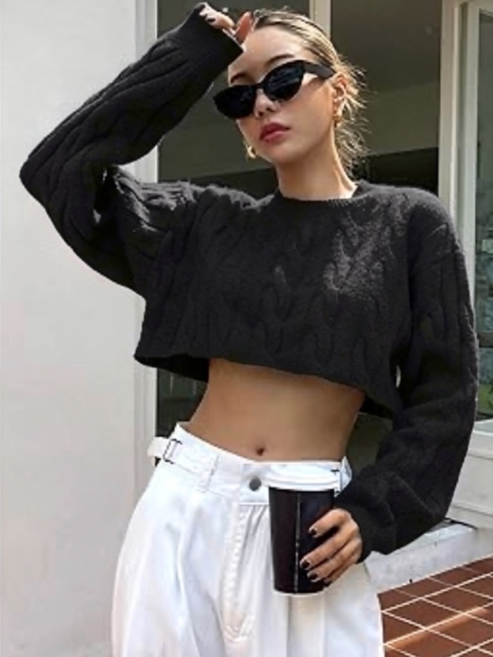 Aritzia Babaton Glory Cropped Cable Knit Sweater Black Wool Size M